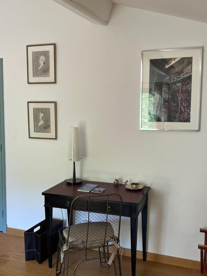 Face Au Palais Bed & Breakfast Avignon Ngoại thất bức ảnh